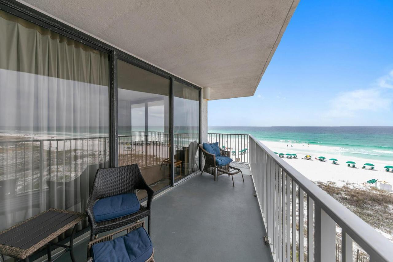 Mainsail 131 - Beachfront 2Br With Free Seasonal Beach Service 德斯廷 外观 照片