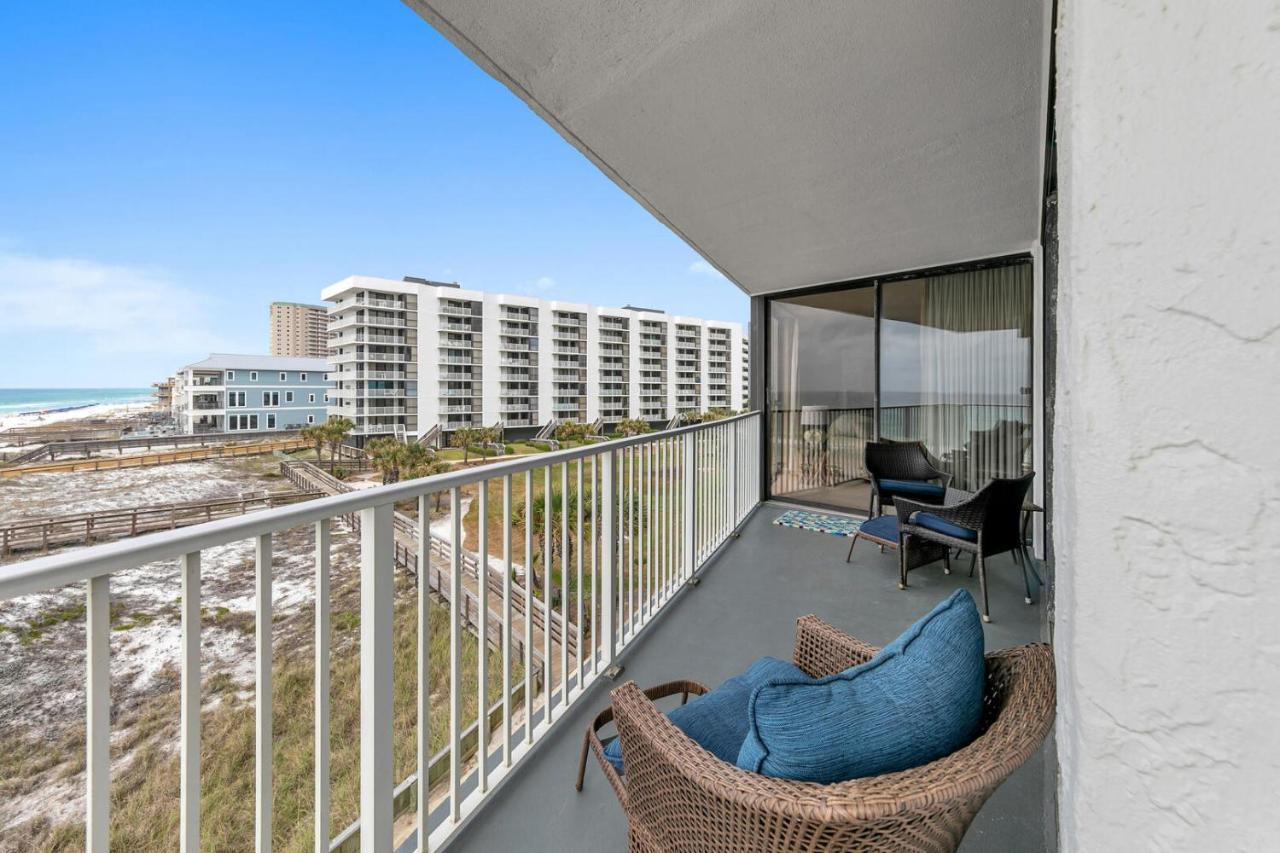 Mainsail 131 - Beachfront 2Br With Free Seasonal Beach Service 德斯廷 外观 照片