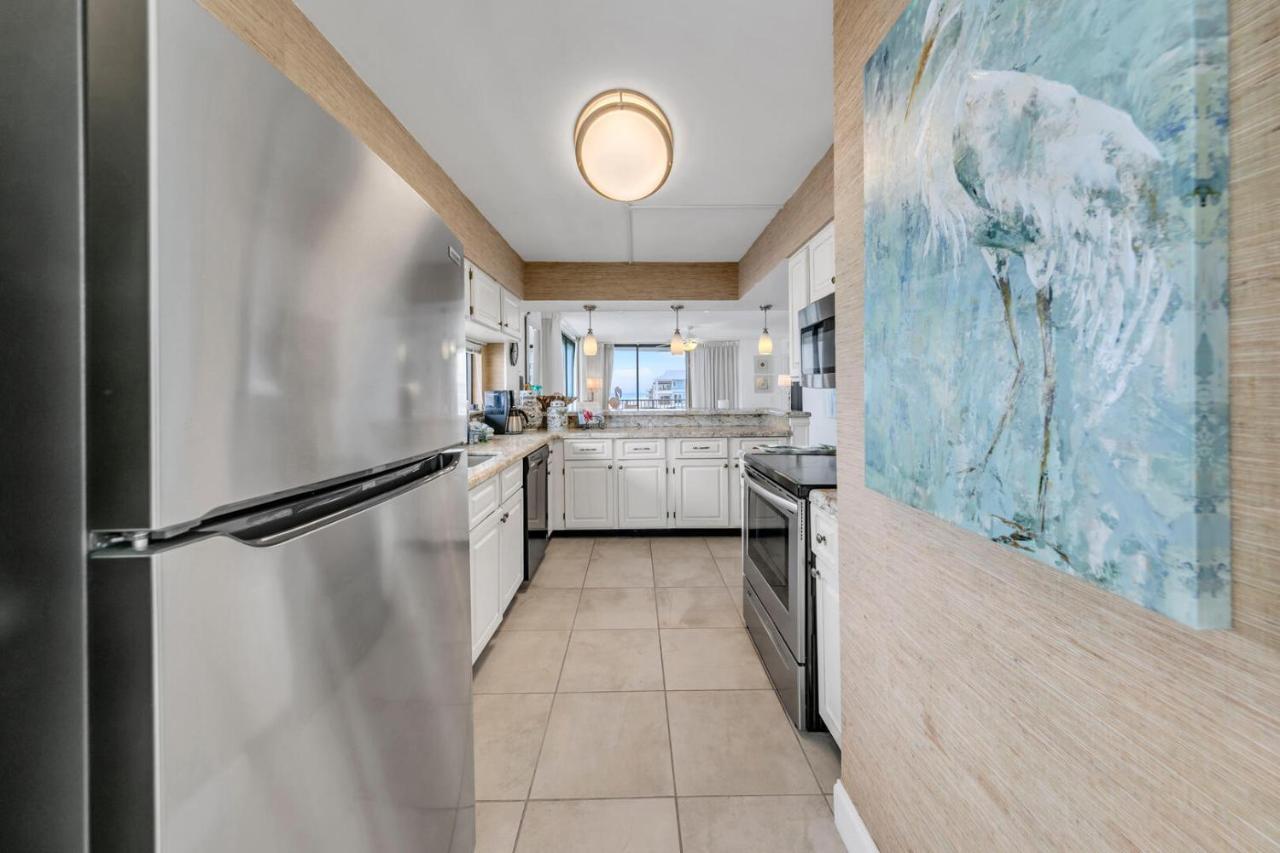 Mainsail 131 - Beachfront 2Br With Free Seasonal Beach Service 德斯廷 外观 照片