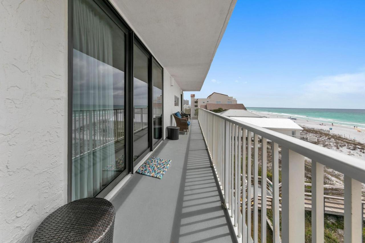 Mainsail 131 - Beachfront 2Br With Free Seasonal Beach Service 德斯廷 外观 照片