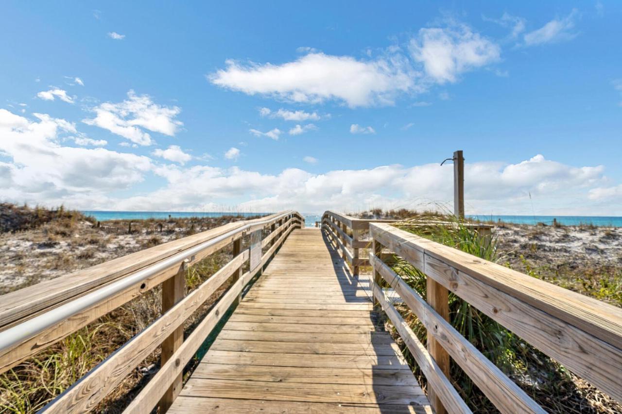 Mainsail 131 - Beachfront 2Br With Free Seasonal Beach Service 德斯廷 外观 照片